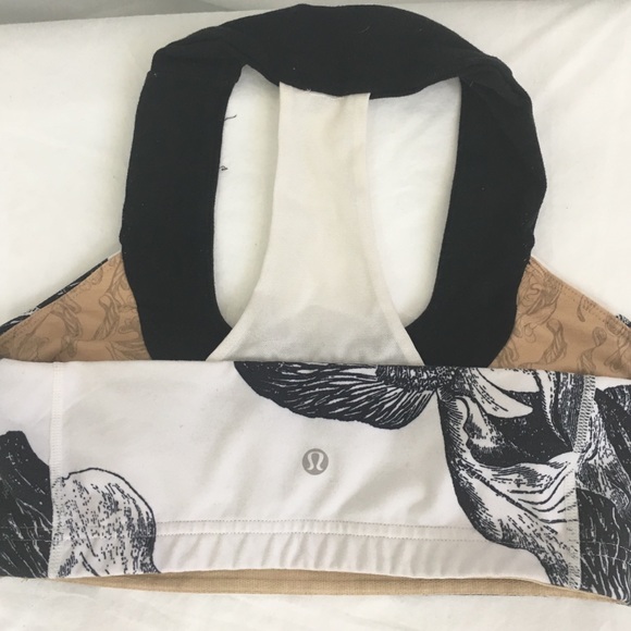 lululemon athletica Other - Lululemon scoop neck bra size 6 dot   White/black